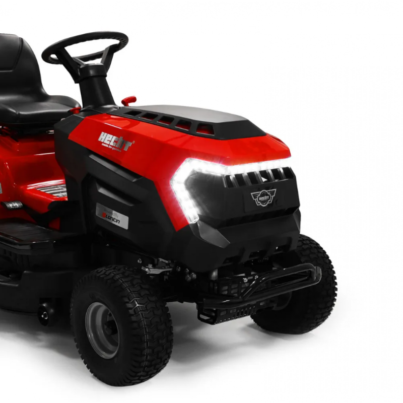 Tractoras pentru tuns iarba Hecht5386