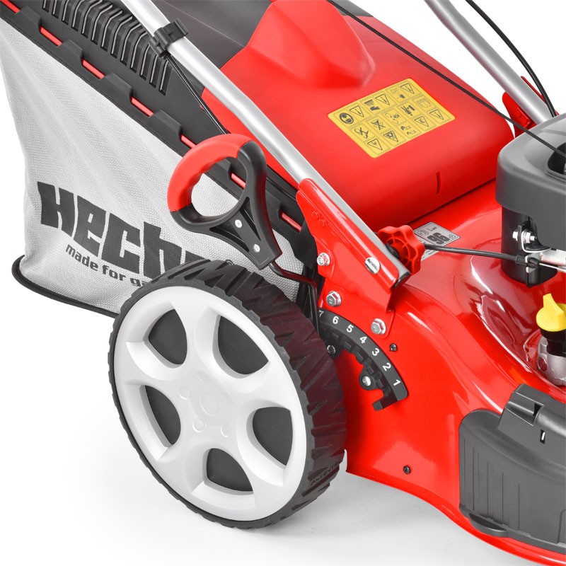 Masina de tuns iarba Hecht 543SW, 98.5 cmc, latime lucru 43 cm, cu autopropulsie 3.6 Km/h Masina de tuns iarba Hecht 543SW, 98.5 cmc, latime lucru 43 cm, cu autopropulsie 3.6 Km/h