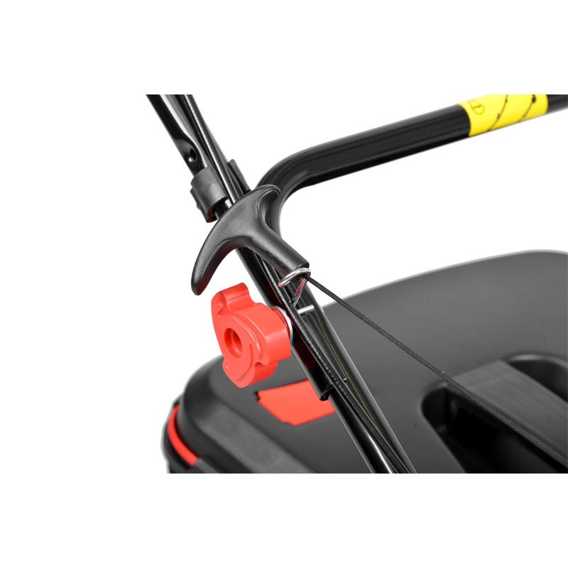 Masina de tuns iarba pe benzina Hecht 546, 139 cmc, latime de lucru 46 cm, cos colector 65 l Masina de tuns iarba pe benzina Hecht 546, 139 cmc, latime de lucru 46 cm, cos colector 65 l