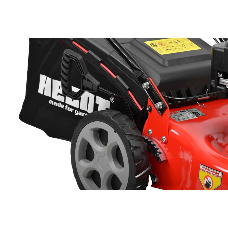 Masina de tuns iarba pe benzina Hecht 546, 139 cmc, latime de lucru 46 cm, cos colector 65 l Masina de tuns iarba pe benzina Hecht 546, 139 cmc, latime de lucru 46 cm, cos colector 65 l