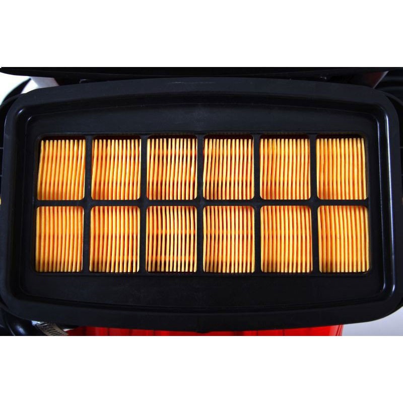 Suflanta pentru frunze Hecht 979 profi pe benzina putere 4.2 cp volum aer 0.41 Mc s 11.5 Kg