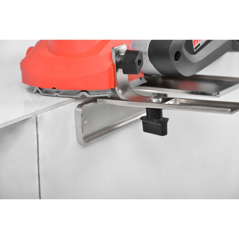 Rindea electrica Hecht 1790, putere 900 w, latime 82 mm, 16000 rpm, 2.8 Kg