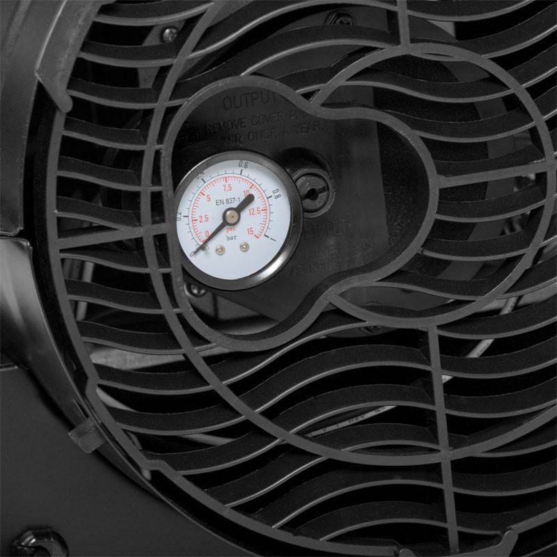 Tun de caldura Hecht 3038 motorina putere 37 kw volum incalzit 700 mc