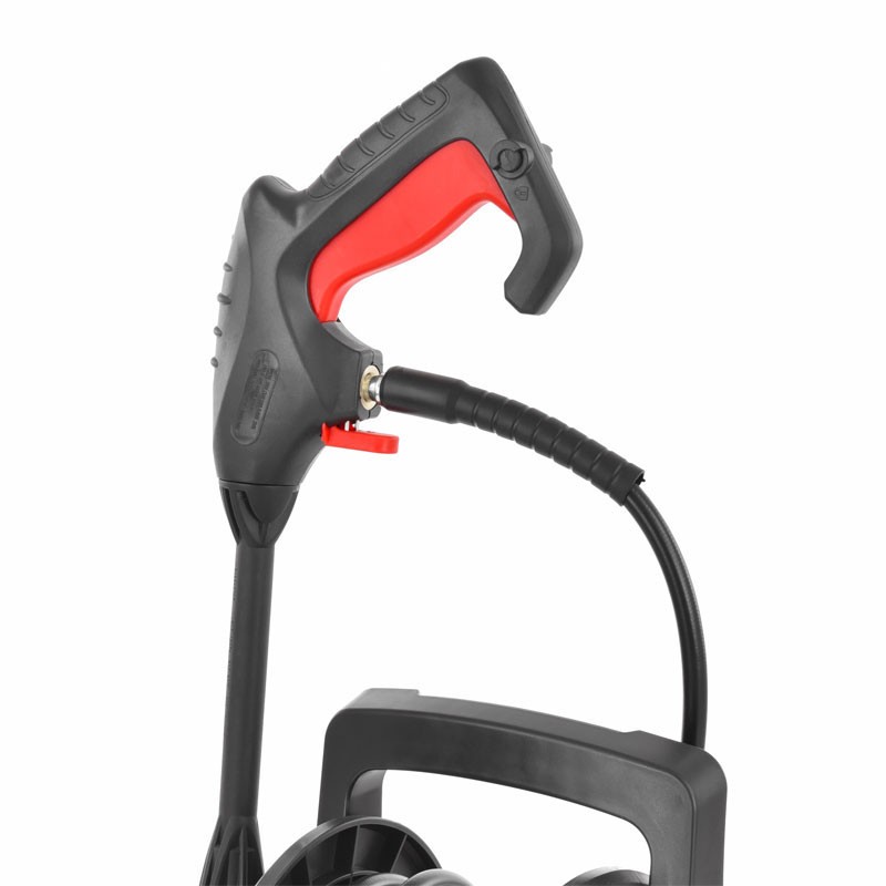 Aparat de spalat cu presiune Hecht 323 putere 2200 w presiune 165 bar volum 480 l